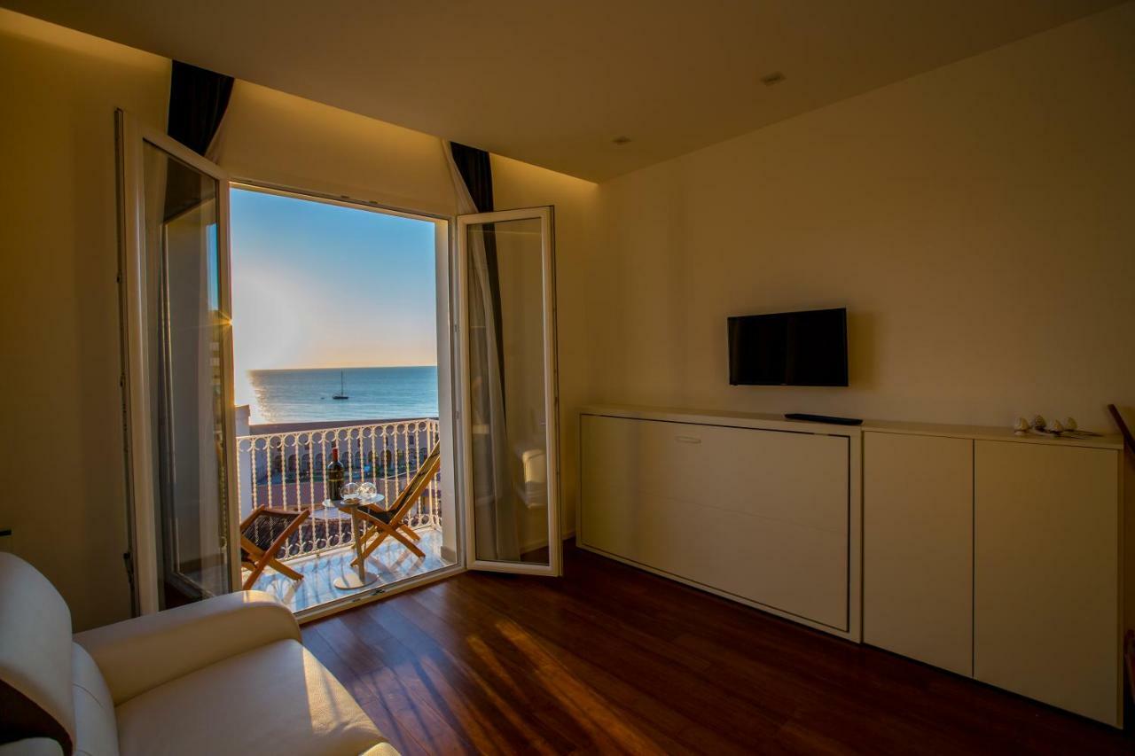 Cefalu Charme E Chic Suites Экстерьер фото